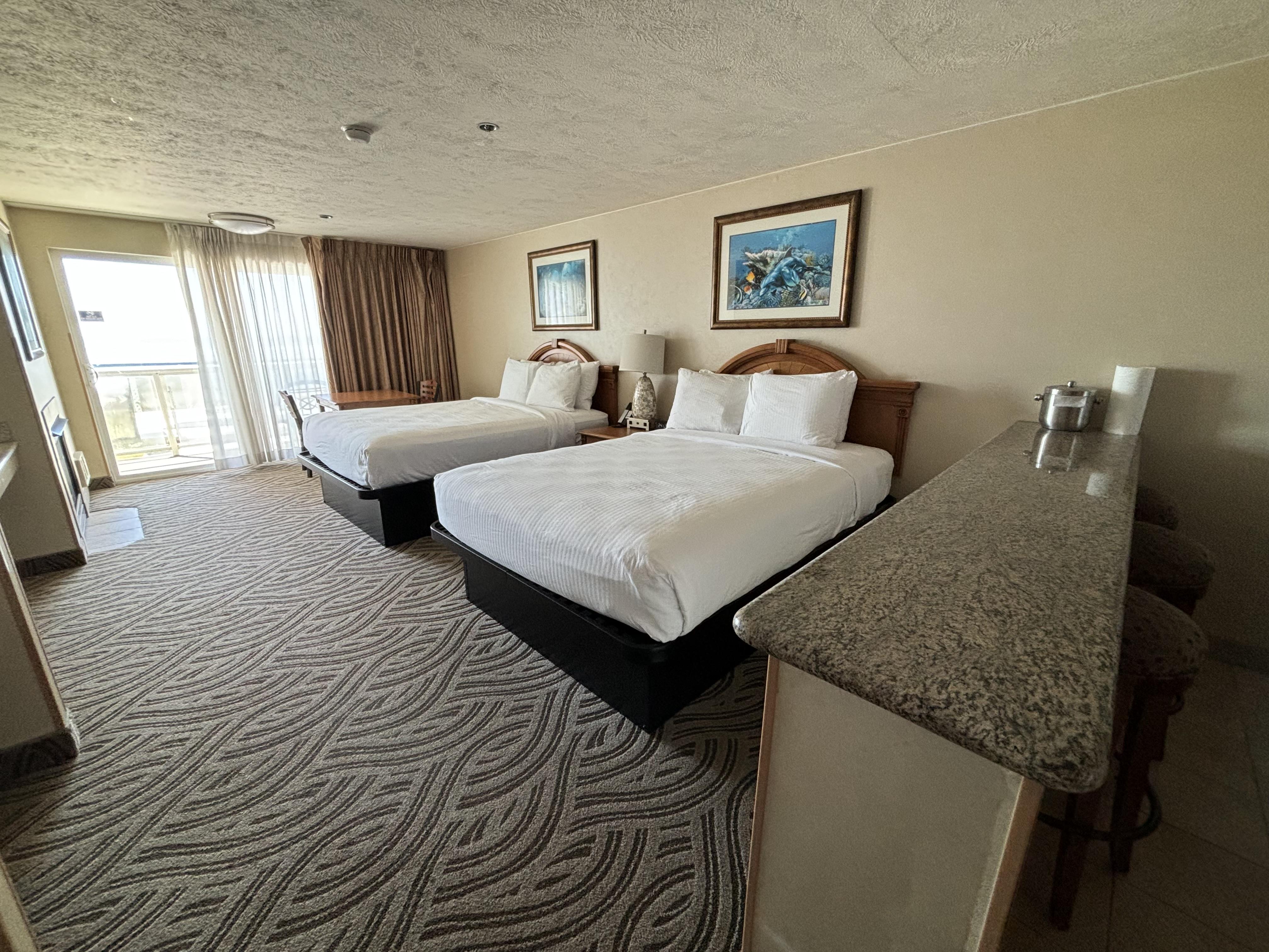 Promenade Inn & Suites Oceanfront Сісайд Екстер'єр фото